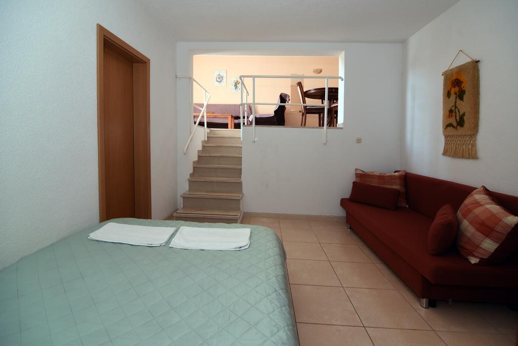 Apartments Coric Baška Voda Exterior foto