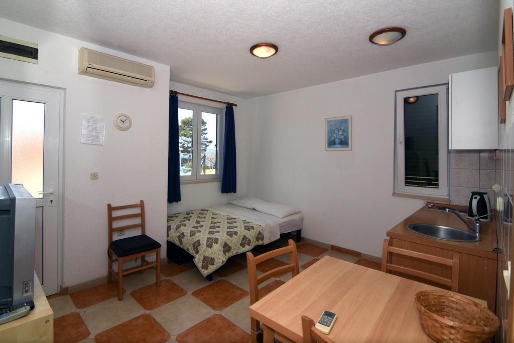 Apartments Coric Baška Voda Exterior foto
